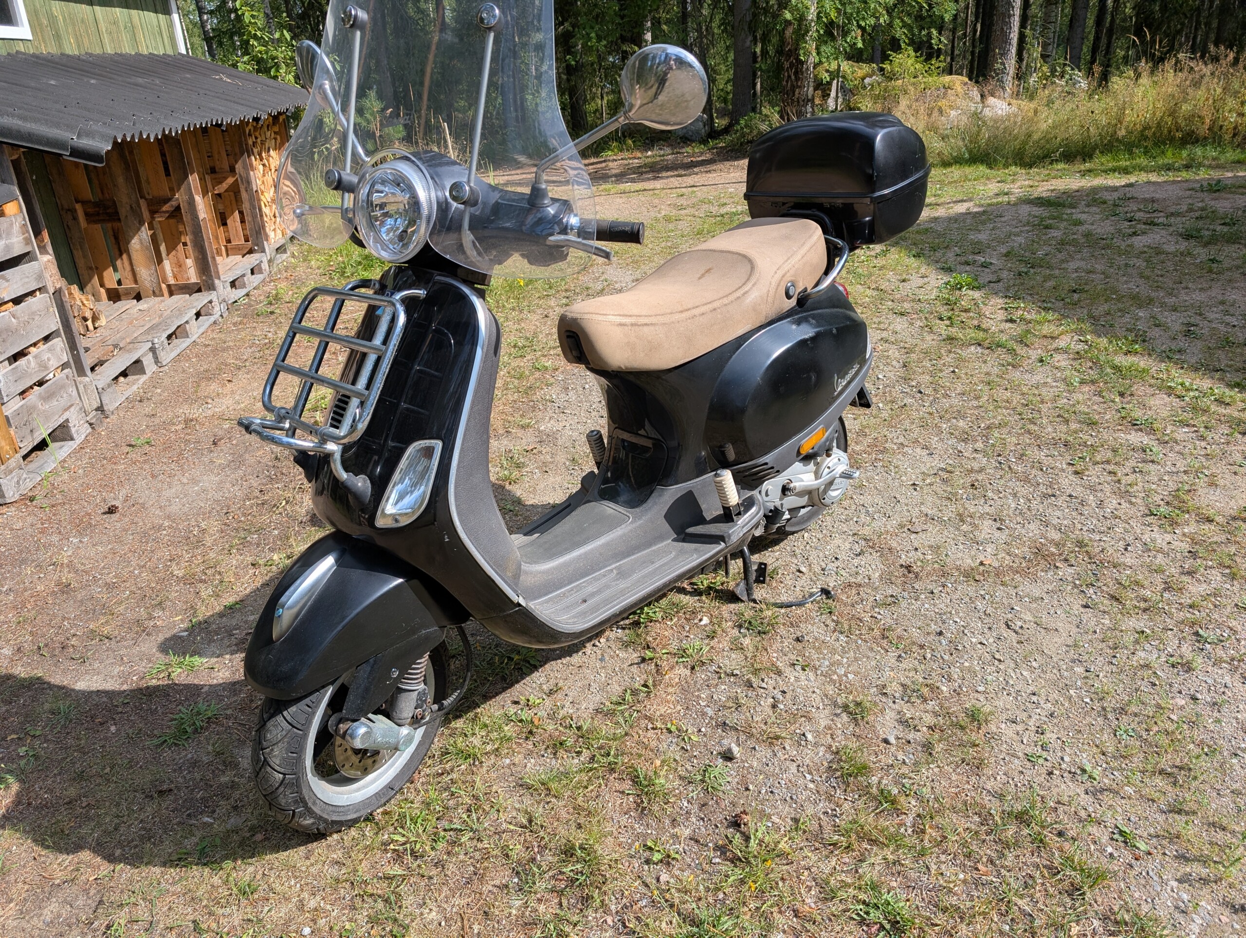 Vespa-LX50-2